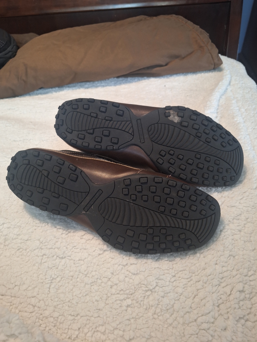 Men's Brown Casual Lace-Up Sneakers - Picture 4 of 5